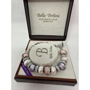 BELLA PERLINA  Silver Pink Glass Beads Bracelet NEW IN BOX One-Size-  W6